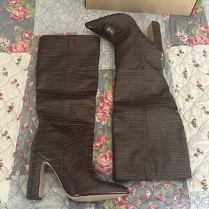 Nikitta knee high boots